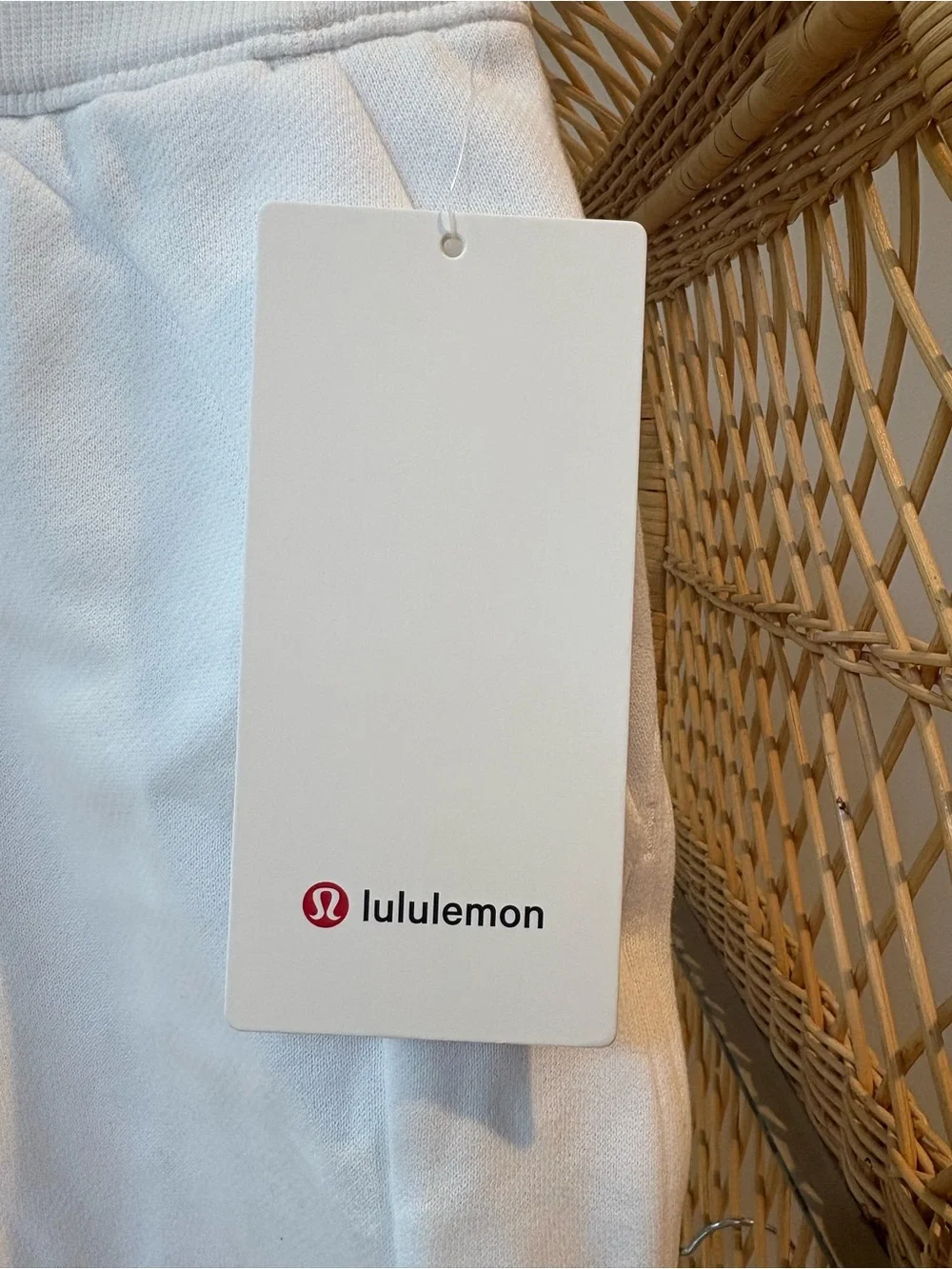 NWT lululemon scuba high rise short